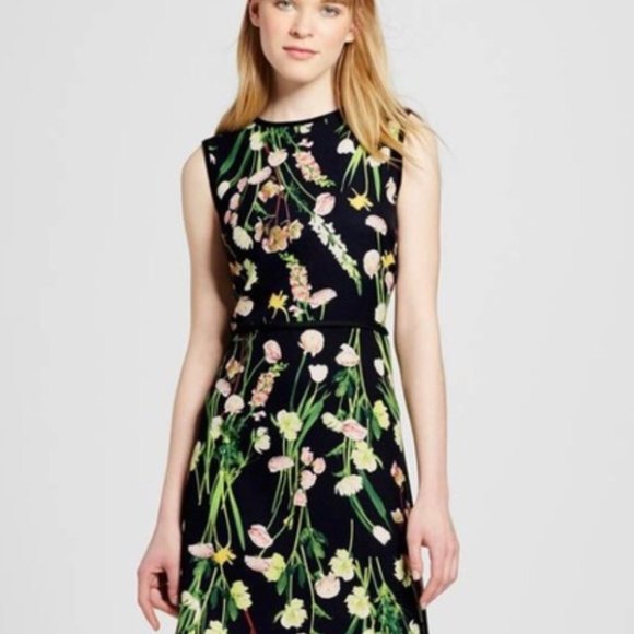 Victoria Beckham for Target Dresses & Skirts - NWT Victoria Beckham x Target English Floral Dress Size Medium - New